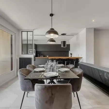 Zenbnb / Mont-blanc N°1 / Colocation / Tram 17 Apartament