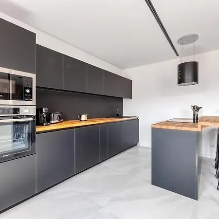 Zenbnb / Mont-blanc N°1 / Colocation / Tram 17 Lejlighed